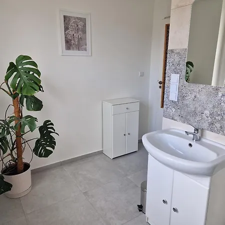 Guest house Orka *