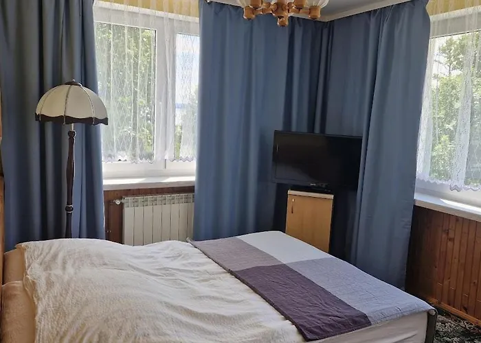 ゲストハウス Orka Łazy